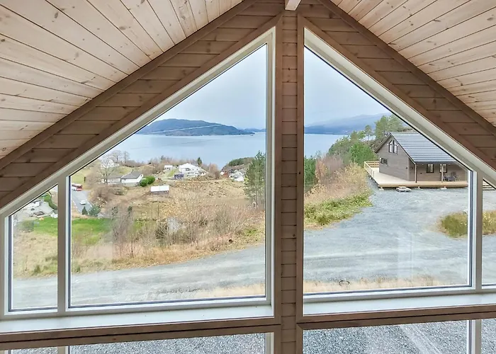 4 Bedroom Amazing In * Skånevik