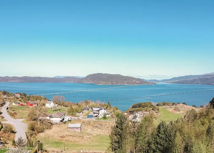 4 Bedroom Amazing In * Skånevik