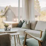 4 Bedroom Amazing In *