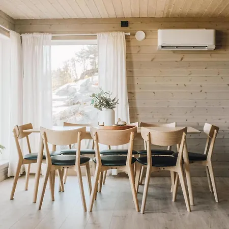 4 Bedroom Amazing In *