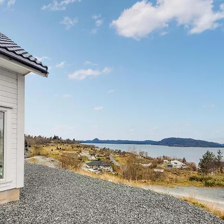 Feriehus 4 Bedroom Amazing In *